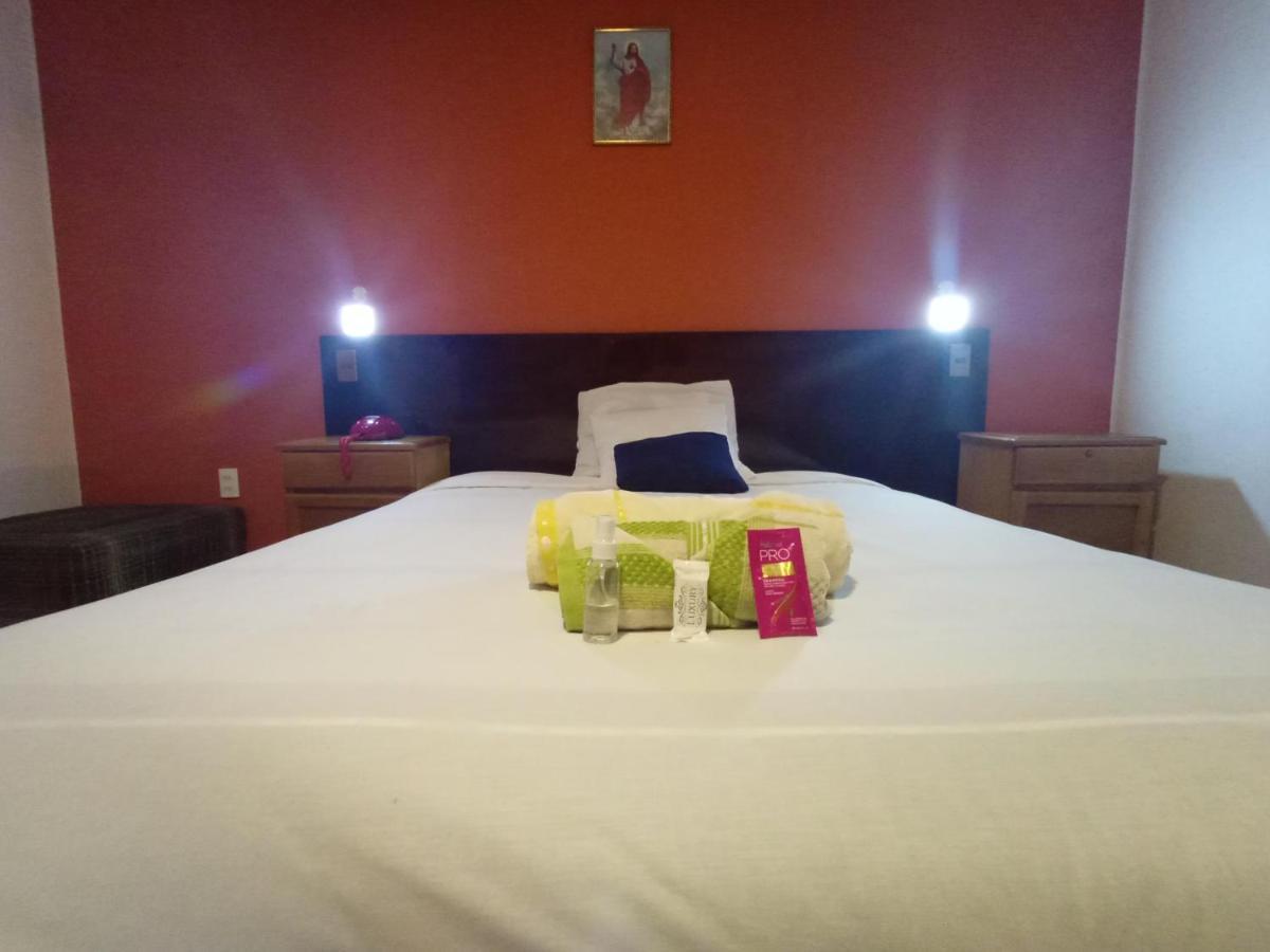 Isabela Hotel La Paz Buitenkant foto